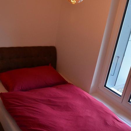 Guesthouse Meitschi Thun - Contactless Self Check-In Bagian luar foto